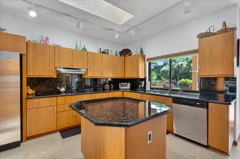 5044 NW 81st Avenue Coral Springs FL 33067