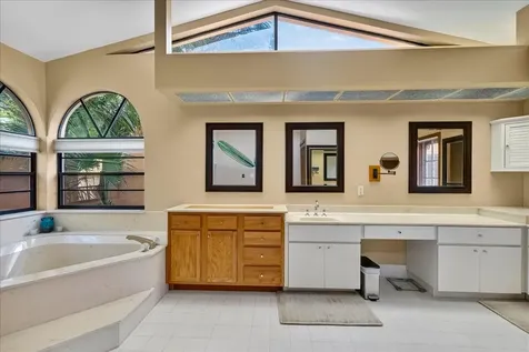 5044 NW 81st Avenue Coral Springs FL 33067