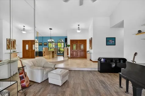 5044 NW 81st Avenue Coral Springs FL 33067