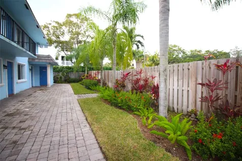 820 NE 28th Street Wilton Manors FL 33334