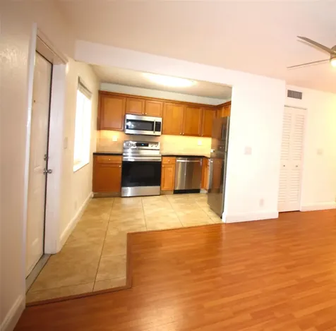 820 NE 28th Street Wilton Manors FL 33334