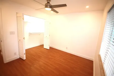 820 NE 28th Street Wilton Manors FL 33334