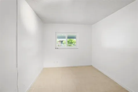 6579 Country Way Delray Beach FL 33484
