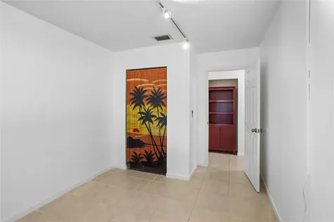 6579 Country Way Delray Beach FL 33484