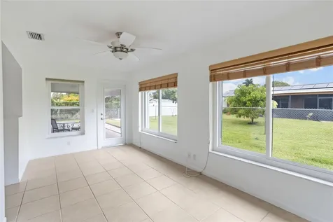 6579 Country Way Delray Beach FL 33484
