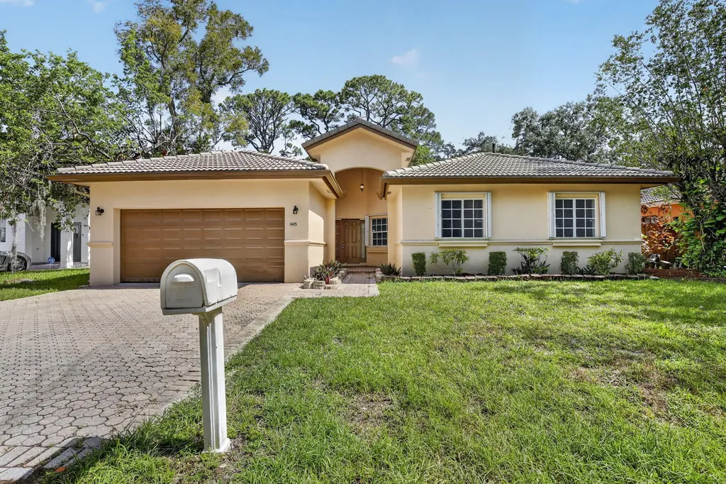 1445 SW 11th Place Fort Lauderdale FL 33312