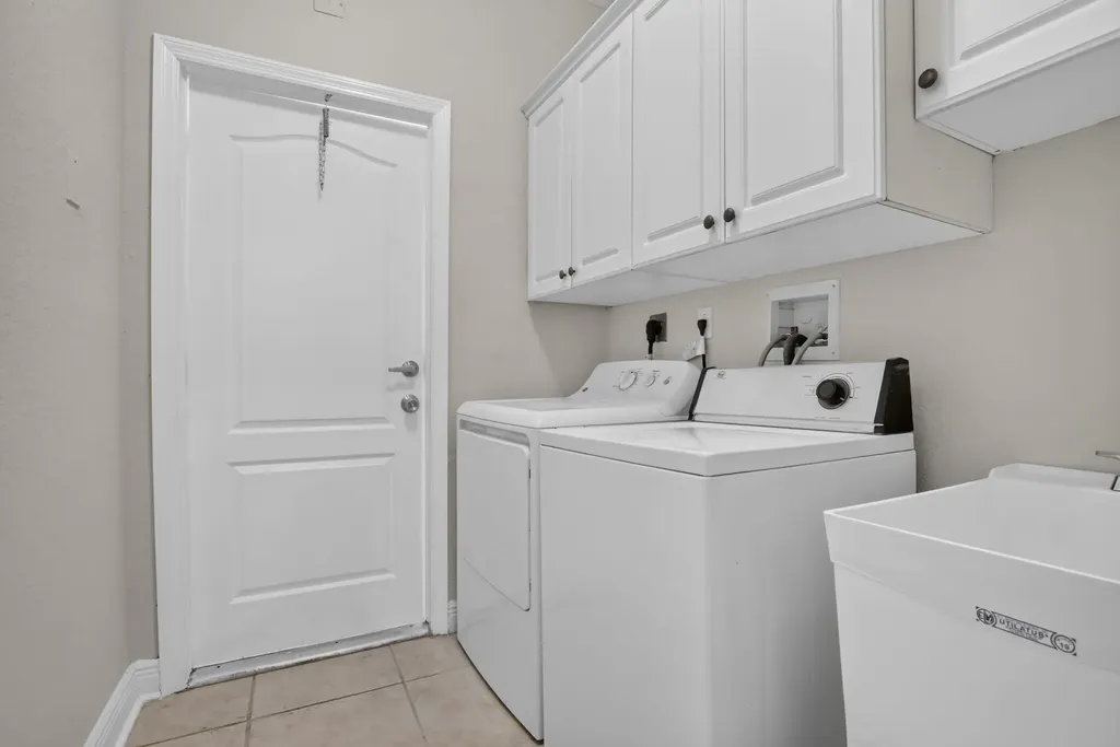 1445 SW 11th Place Fort Lauderdale FL 33312
