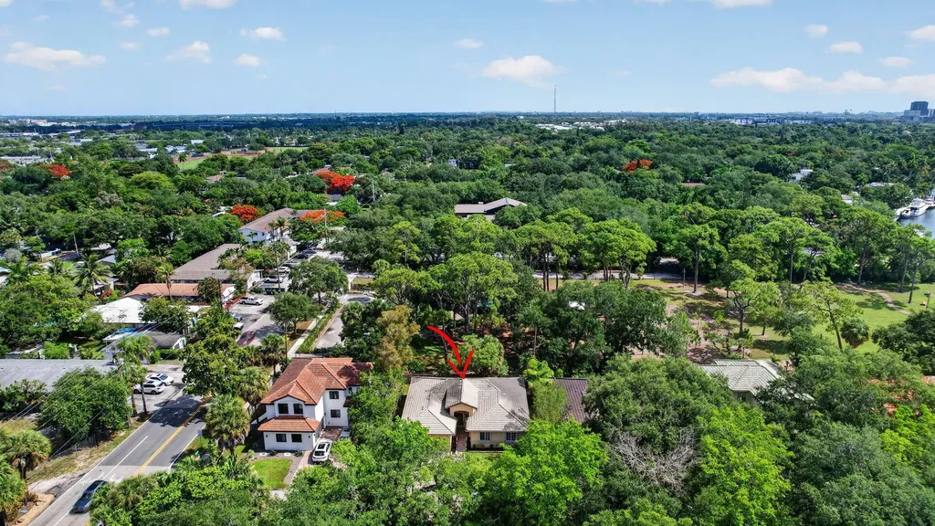 1445 SW 11th Place Fort Lauderdale FL 33312