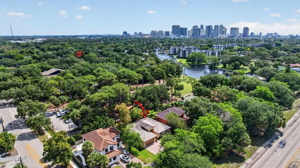 1445 SW 11th Place Fort Lauderdale FL 33312