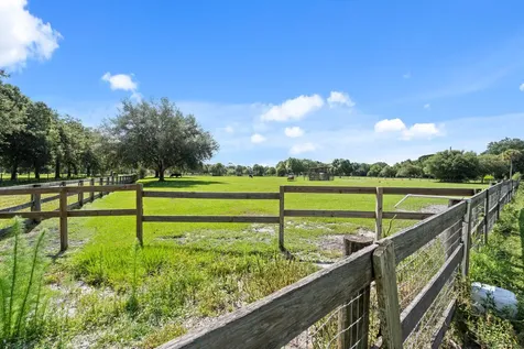 3851 SE 132nd Avenue Okeechobee FL 34974