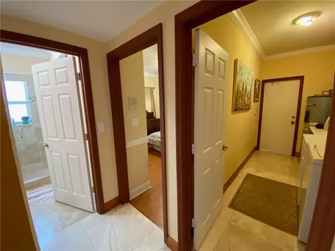 10747 NW 70th Terrace Doral FL 33178