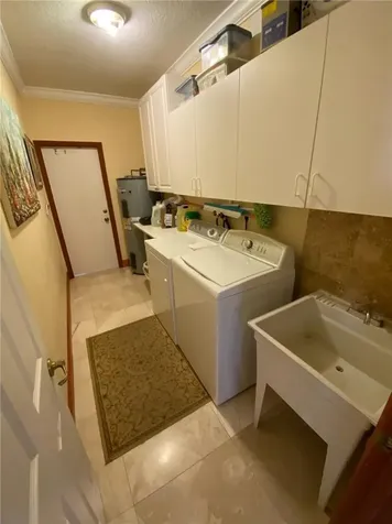 10747 NW 70th Terrace Doral FL 33178