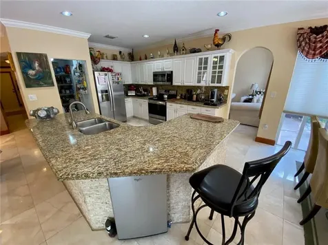 10747 NW 70th Terrace Doral FL 33178