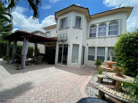 10747 NW 70th Terrace Doral FL 33178