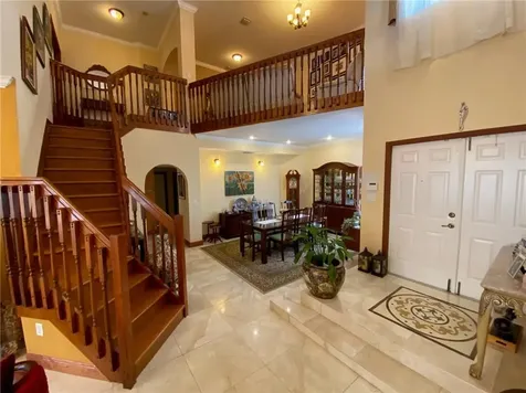 10747 NW 70th Terrace Doral FL 33178