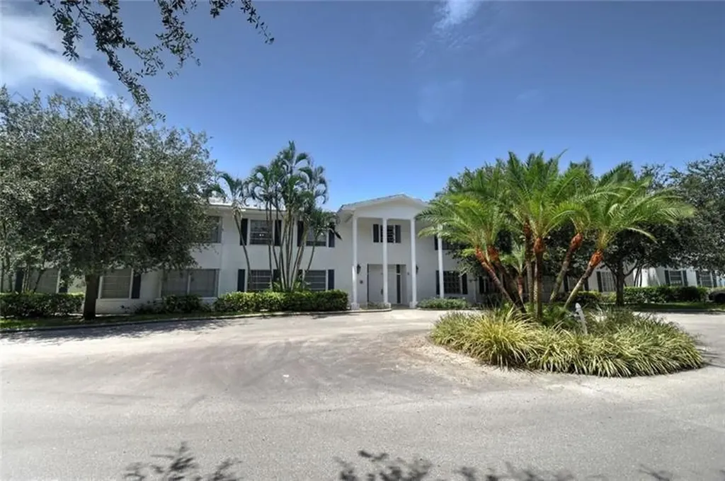 2251 NE 66th Street Fort Lauderdale FL 33308