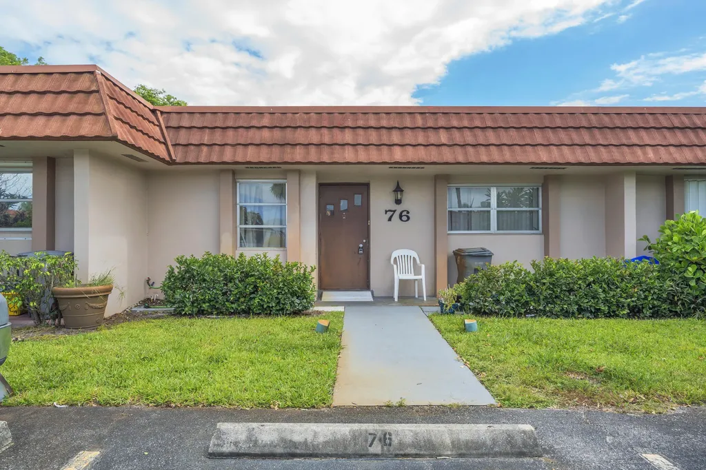 5775 W Fernley Drive Drive W West Palm Beach FL 33415
