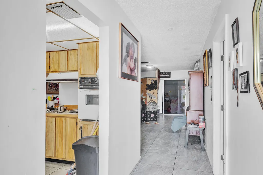 5775 W Fernley Drive Drive W West Palm Beach FL 33415