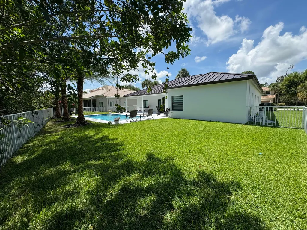 15515 Whispering Willow Drive Wellington FL 33414