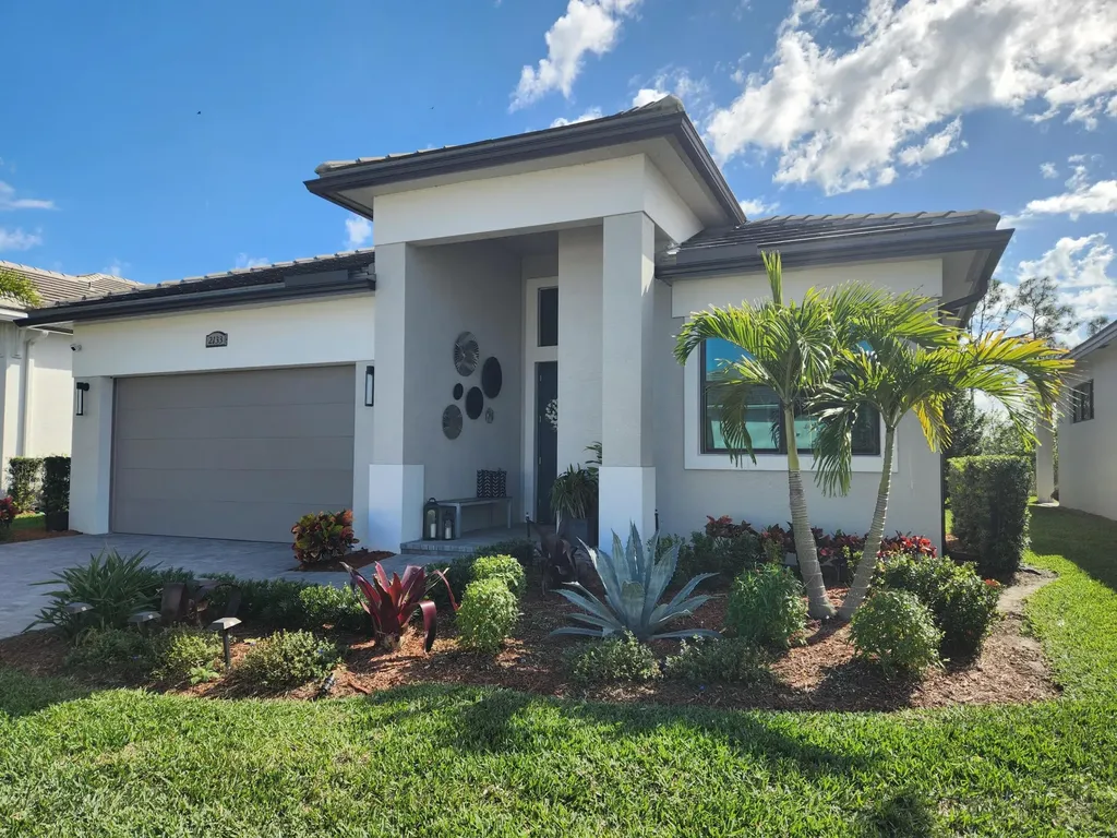 2133 SE Mosaic Boulevard Port St Lucie FL 34984