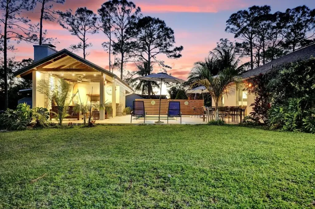 14648 88th Place N The Acreage FL 33470