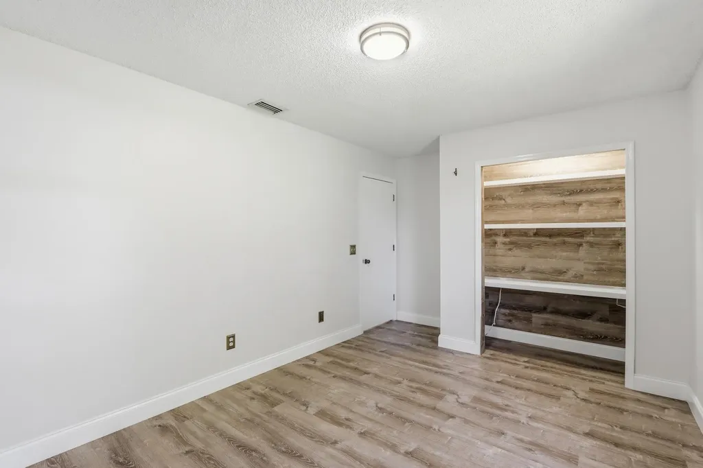 383 SE Whitmore Drive Port St Lucie FL 34984