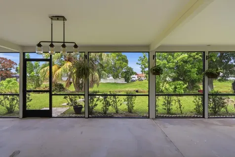 383 SE Whitmore Drive Port St Lucie FL 34984