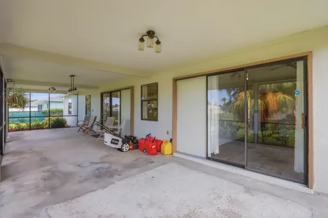 383 SE Whitmore Drive Port St Lucie FL 34984
