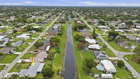 383 SE Whitmore Drive Port St Lucie FL 34984
