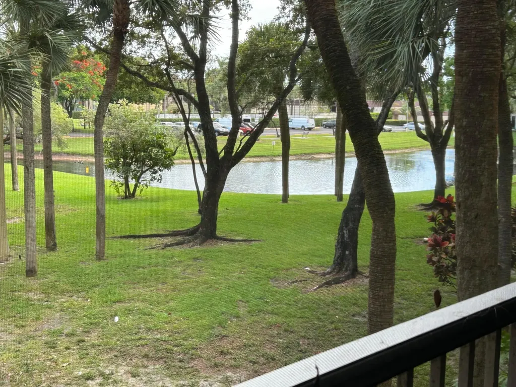 3301 NW 47th Terrace Lauderdale Lakes FL 33319