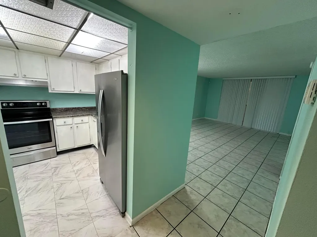 3301 NW 47th Terrace Lauderdale Lakes FL 33319