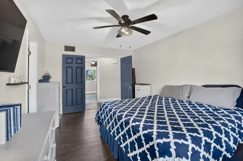 124 Wimbledon Lake Drive Plantation FL 33324