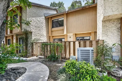 124 Wimbledon Lake Drive Plantation FL 33324