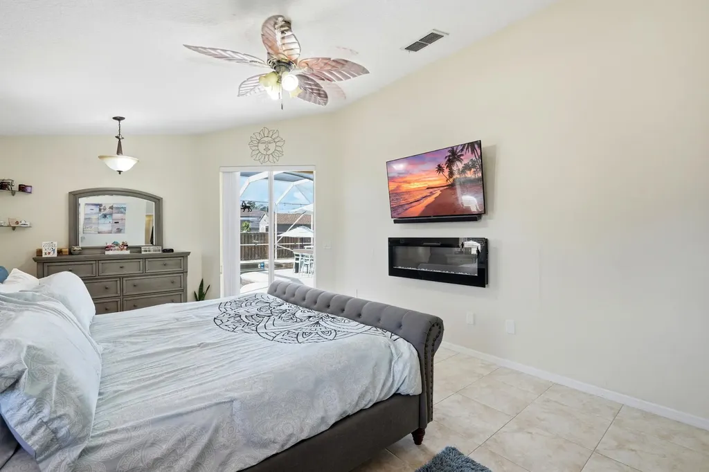 1202 SW San Esteban Avenue Port St Lucie FL 34953