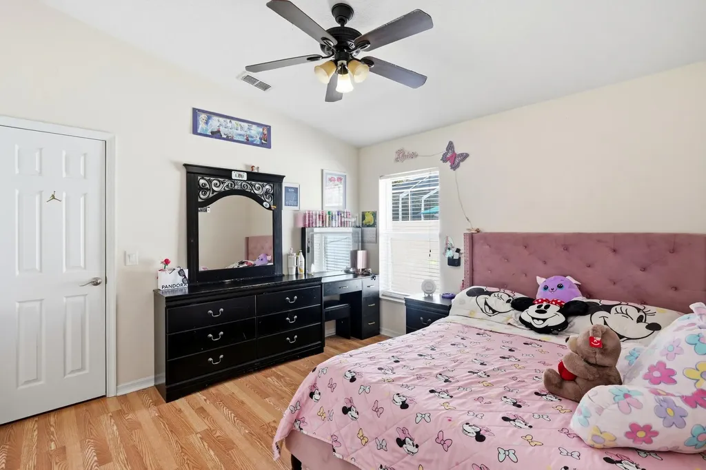 1202 SW San Esteban Avenue Port St Lucie FL 34953