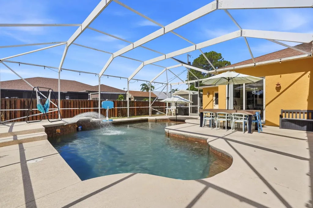 1202 SW San Esteban Avenue Port St Lucie FL 34953