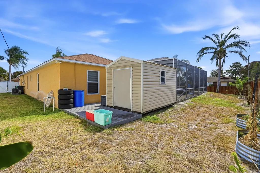 1202 SW San Esteban Avenue Port St Lucie FL 34953