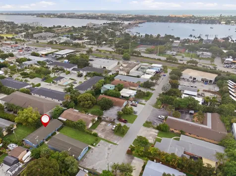 355 Wickline Boulevard Lantana FL 33462