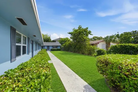 355 Wickline Boulevard Lantana FL 33462