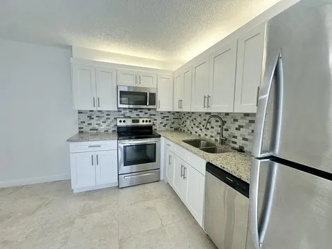 173 Lake Arbor Drive Palm Springs FL 33461