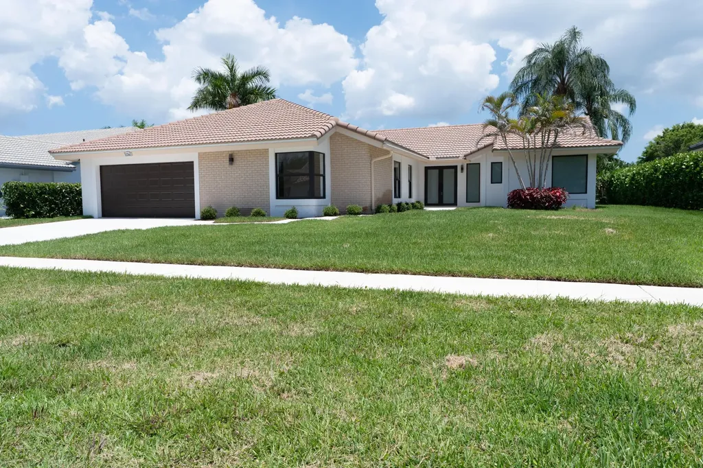 11741 Island Lakes Lane Boca Raton FL 33498