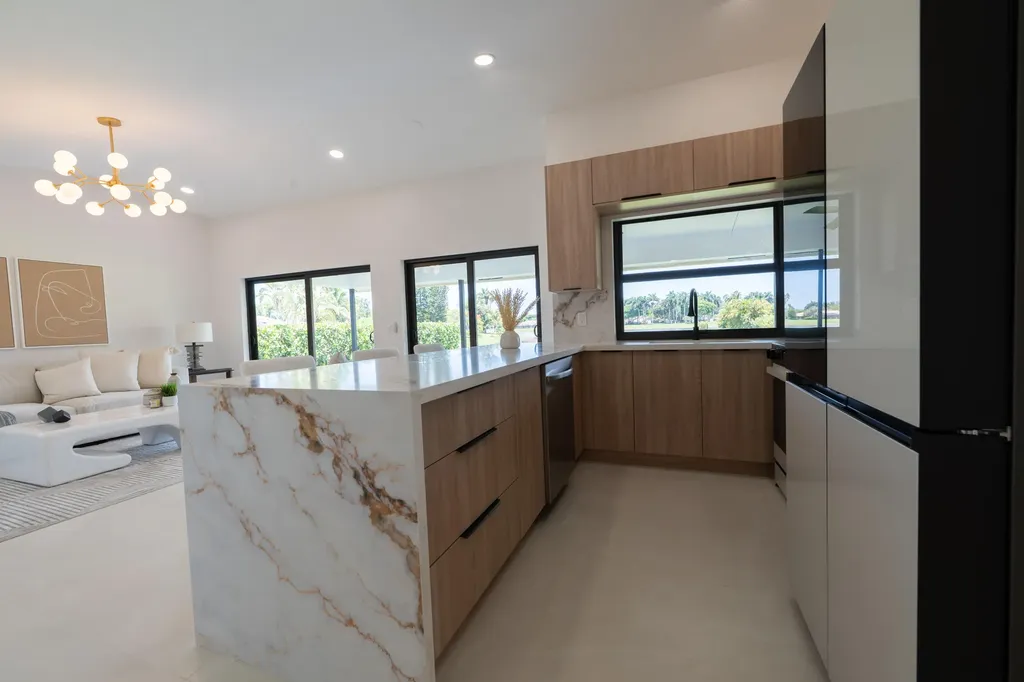 11741 Island Lakes Lane Boca Raton FL 33498