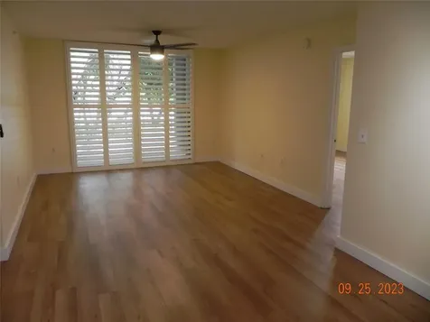 577 SW 111th Lane Pembroke Pines FL 33025