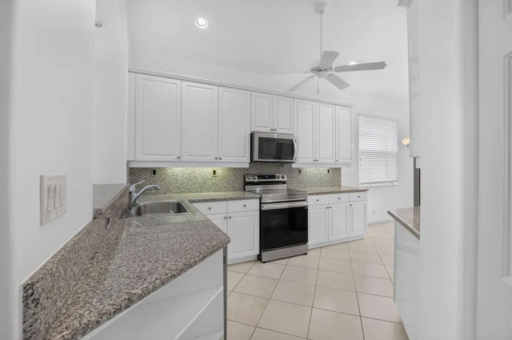 15562 Fiorenza Circle Delray Beach FL 33446
