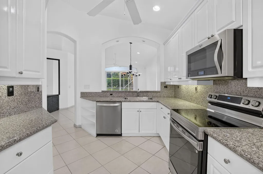 15562 Fiorenza Circle Delray Beach FL 33446