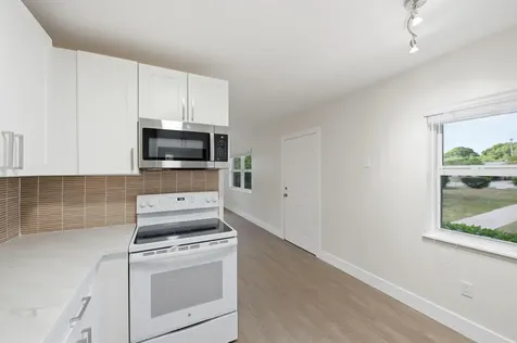 353 Wickline Boulevard Lantana FL 33462