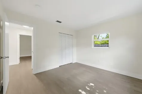 353 Wickline Boulevard Lantana FL 33462
