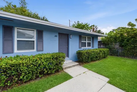 353 Wickline Boulevard Lantana FL 33462
