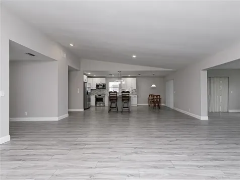 7000 NW 107th Avenue Tamarac FL 33321