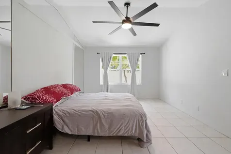 8417 NW 40th Court Sunrise FL 33351